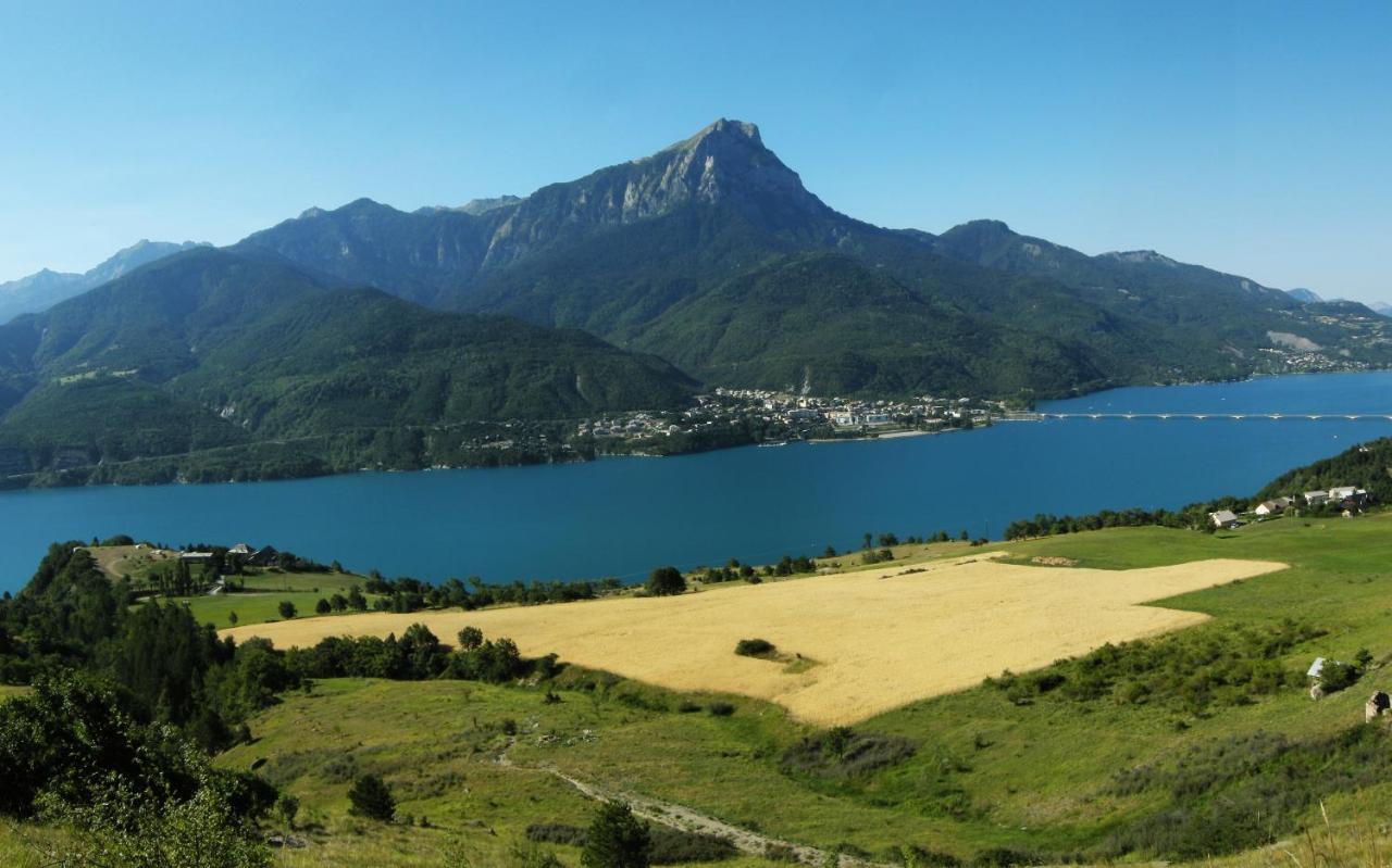 Les Jehans Chateauroux-les-Alpes Εξωτερικό φωτογραφία